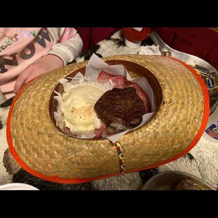 Crazy Food Serving (21 pics)