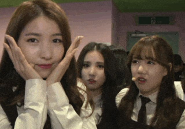 Acid GIFs, March 25 (25 gifs)