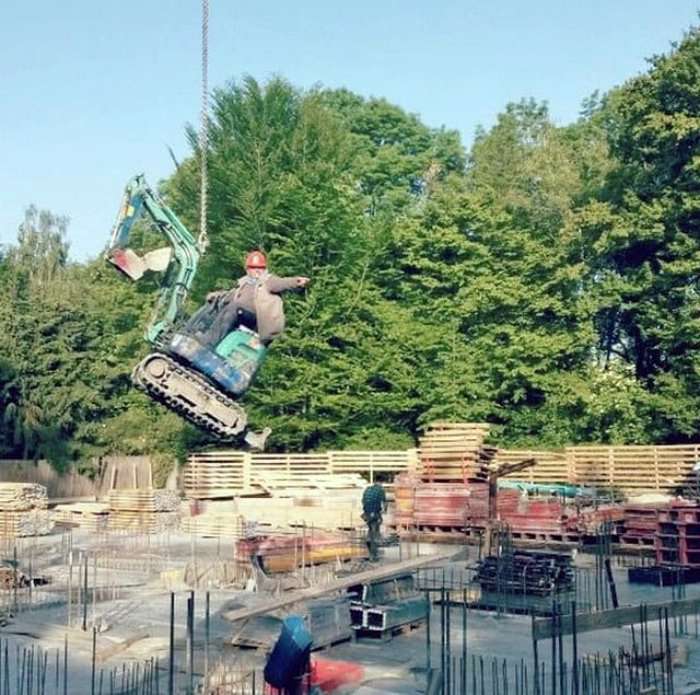They Don't Care About Safety (16 pics)