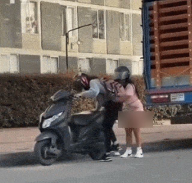 Acid GIFs, March 26 (25 gifs)