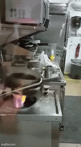 Acid GIFs, March 26 (25 gifs) Acid GIFs, March 26 (25 gifs)