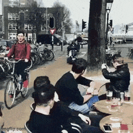 Acid GIFs, March 26 (25 gifs) Acid GIFs, March 26 (25 gifs)