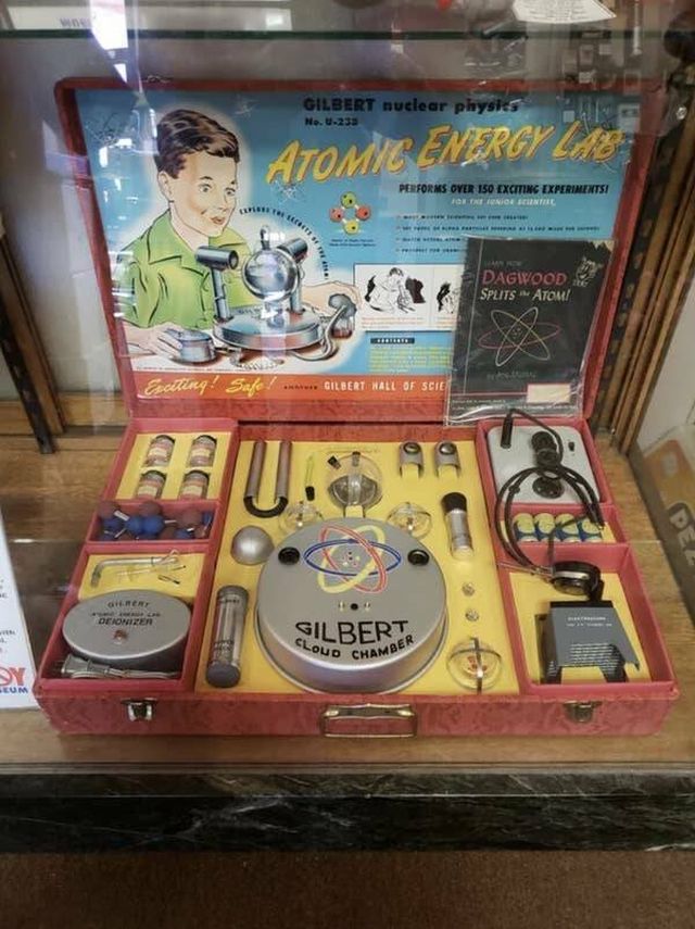 Cool Things From The 1900's (23 pics)
