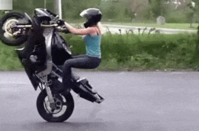Acid GIFs, March 27 (25 gifs)