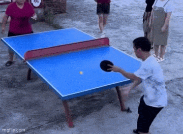 Acid GIFs, March 27 (25 gifs) Acid GIFs, March 27 (25 gifs)