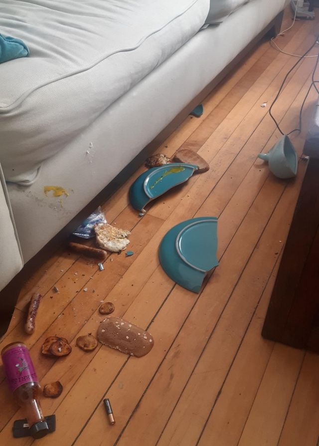 Bad Days Happen (23 pics)