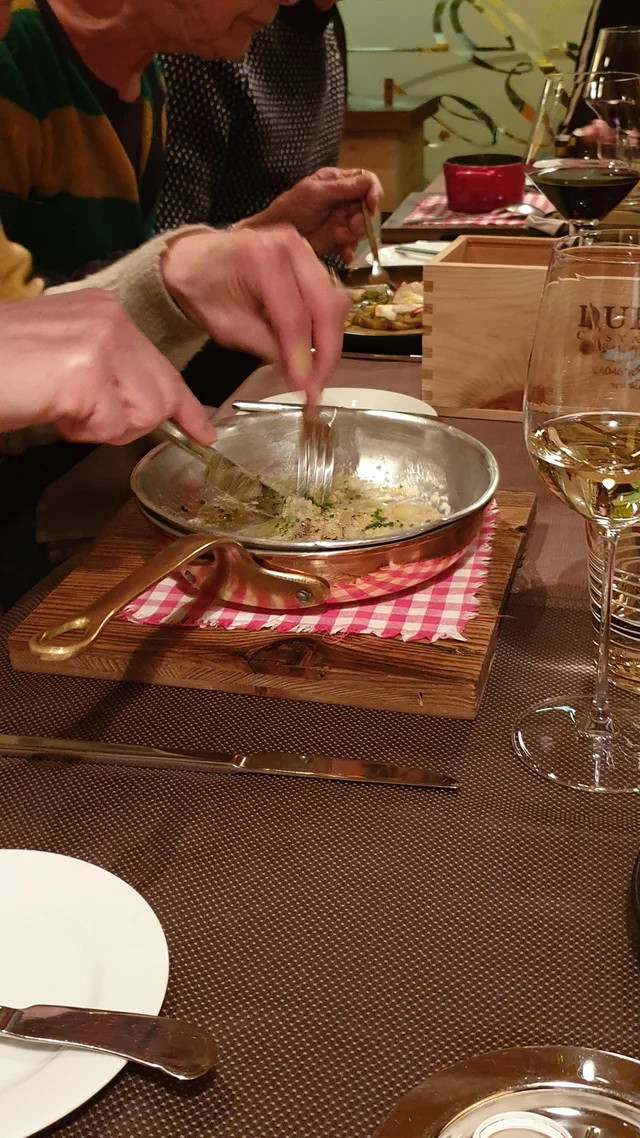 Crazy Food Serving (20 pics)