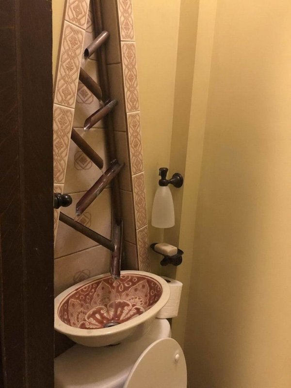 Weird Designs And Interiors (18 pics)
