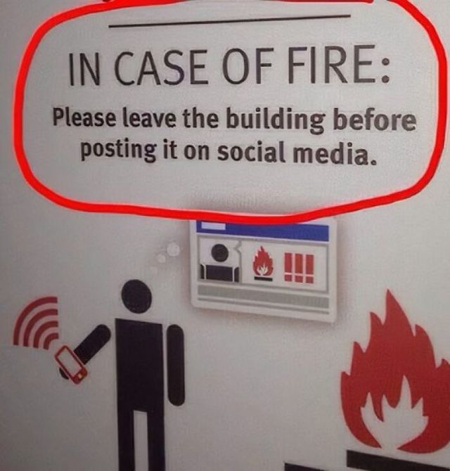 Funny Signs (24 pics)