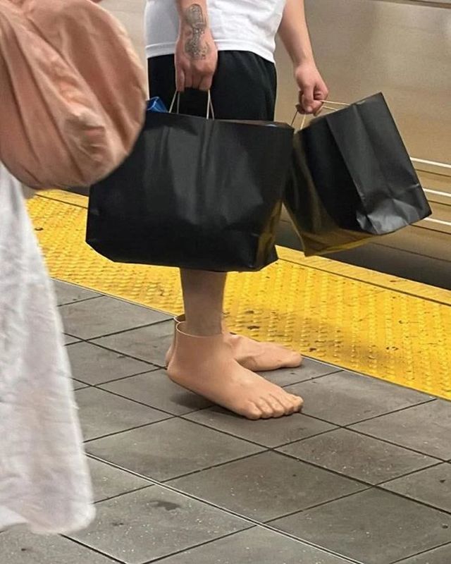 Odd Things And Designs (23 pics)