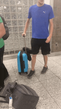 Acid GIFs, April 3 (25 gifs) Acid GIFs, April 3 (25 gifs)