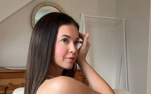 Side View (33 pics)