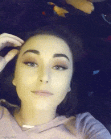 Acid GIFs, April 7 (25 gifs) Acid GIFs, April 7 (25 gifs)