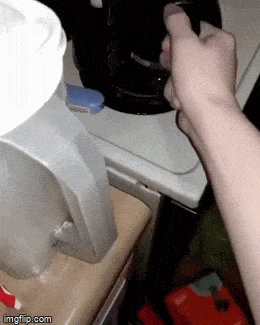 Acid GIFs, April 7 (25 gifs) Acid GIFs, April 7 (25 gifs)