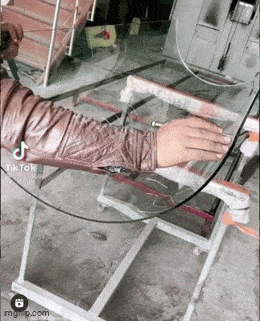 Acid GIFs, April 9 (25 gifs) Acid GIFs, April 9 (25 gifs)
