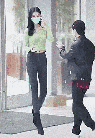 Acid GIFs, April 10 (25 gifs) Acid GIFs, April 10 (25 gifs)