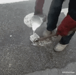 Acid GIFs, April 15 (25 gifs) Acid GIFs, April 15 (25 gifs)