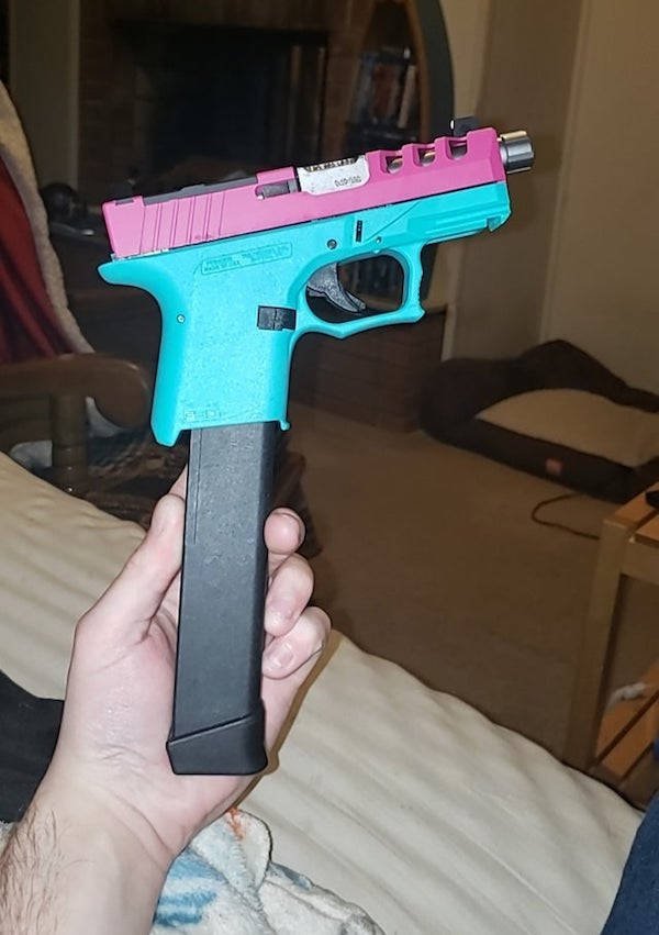 Crazy Weapon Mods (19 pics)
