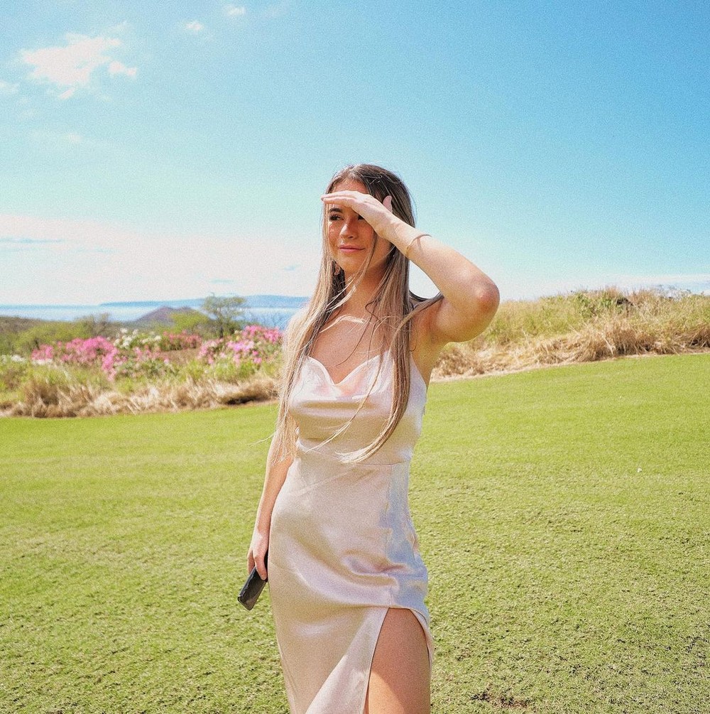 Girls In Sundresses (25 pics)