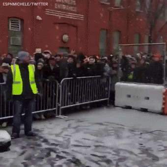 Acid GIFs, April 22 (25 gifs)