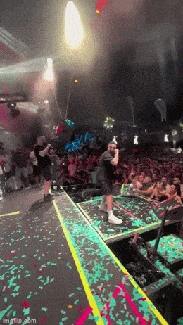 Acid GIFs, April 23 (25 gifs)