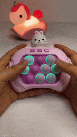 Acid GIFs, May 1 (25 gifs) Acid GIFs, May 1 (25 gifs)
