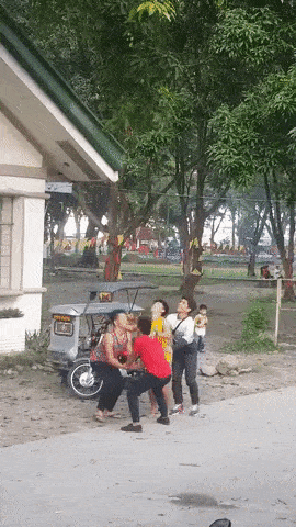 Acid GIFs, May 1 (25 gifs) Acid GIFs, May 1 (25 gifs)
