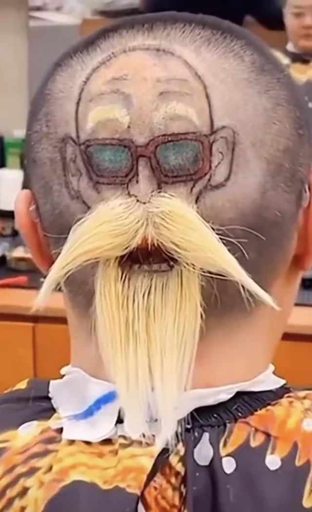 Awful Haircuts (23 pics)