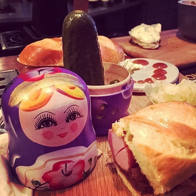 Crazy Food Serving (20 pics)