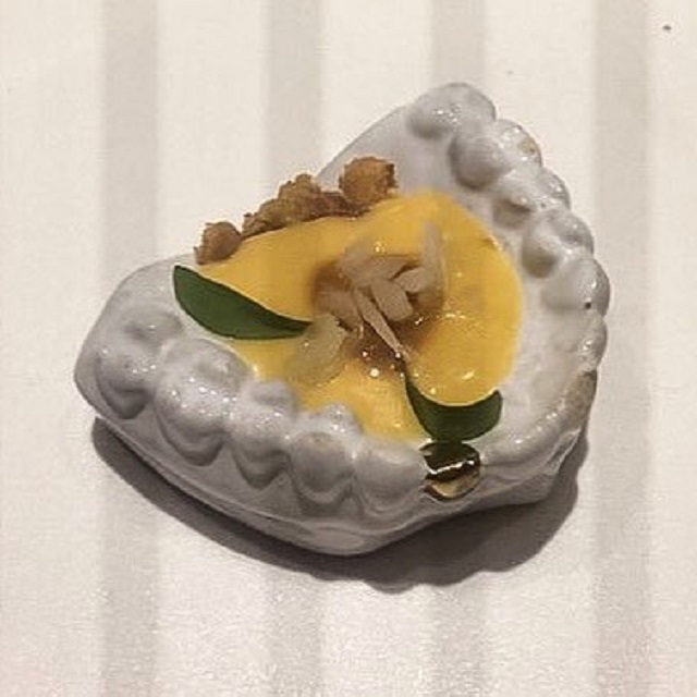 Crazy Food Serving (20 pics)