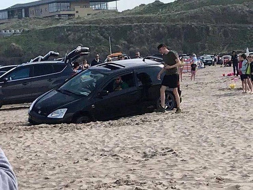 Bad Days Happen (23 pics)