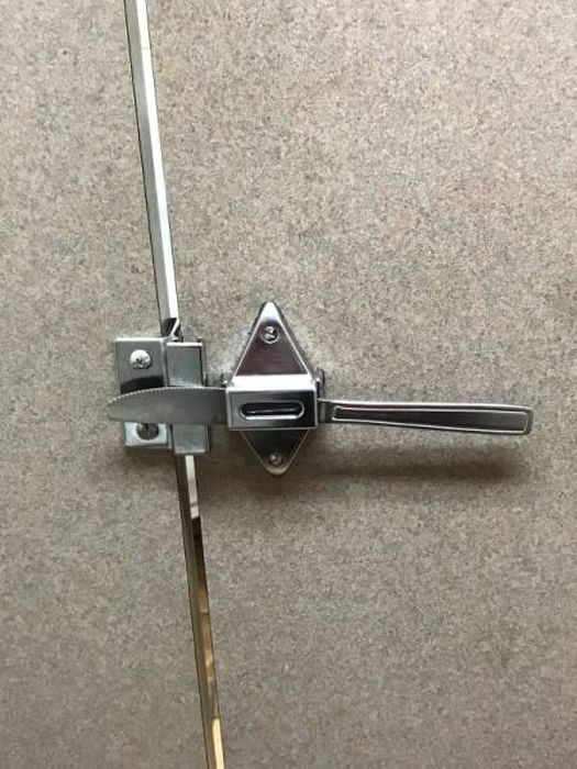 Redneck Inventions And Repairs (20 pics)