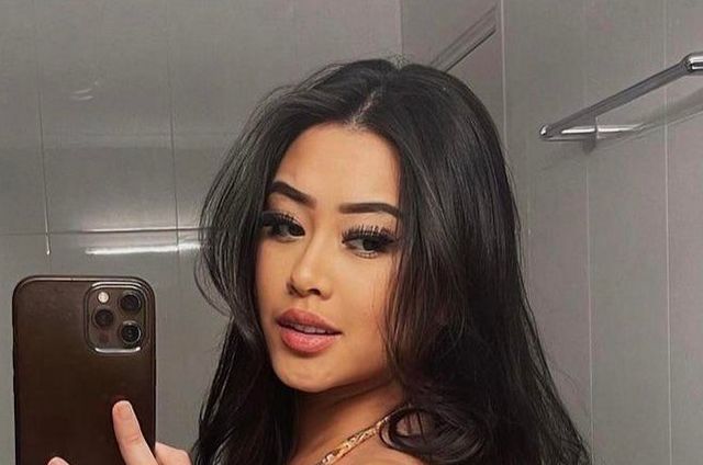 Asian Girls (25 pics)