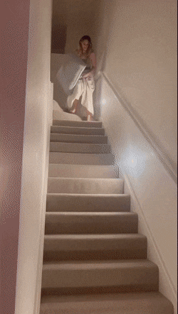 Acid GIFs, May 6 (25 gifs) Acid GIFs, May 6 (25 gifs)
