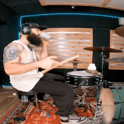 Acid GIFs, May 6 (25 gifs) Acid GIFs, May 6 (25 gifs)