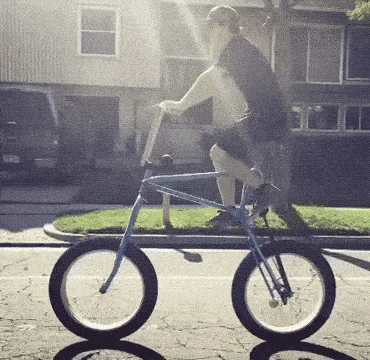 Acid GIFs, May 6 (25 gifs) Acid GIFs, May 6 (25 gifs)