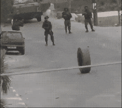 Acid GIFs, May 6 (25 gifs) Acid GIFs, May 6 (25 gifs)