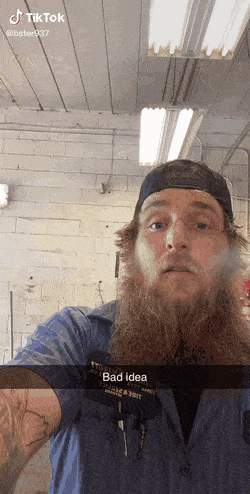 Acid GIFs, May 6 (25 gifs) Acid GIFs, May 6 (25 gifs)