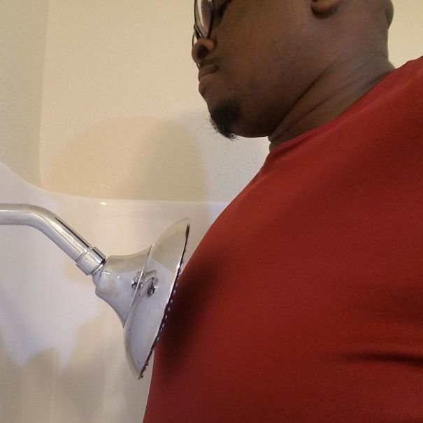 Problems Of Tall People (21 pics)
