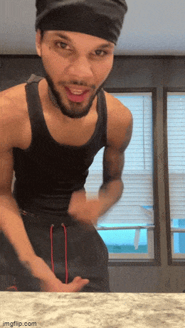 Acid GIFs, May 8 (25 gifs) Acid GIFs, May 8 (25 gifs)