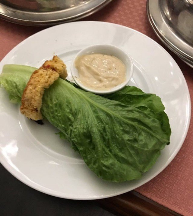 Weird Food Serving (18 pics)