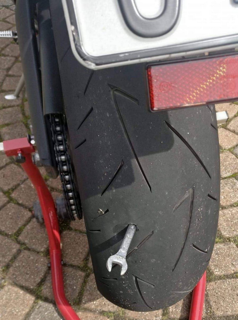 Bad Days Happen (25 pics)