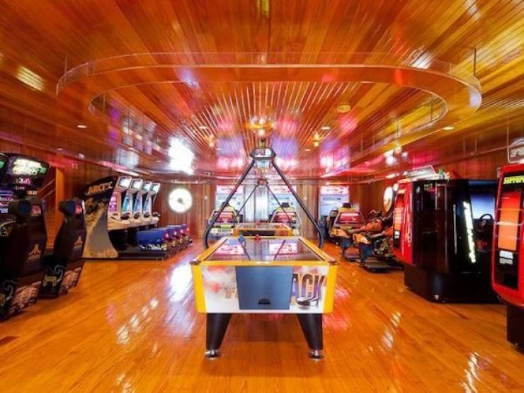 Cool Man Shelters (20 pics)
