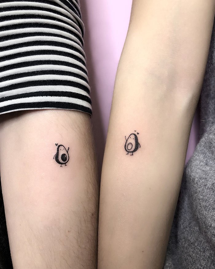 Unusual Couple Tattoos (21 pics)
