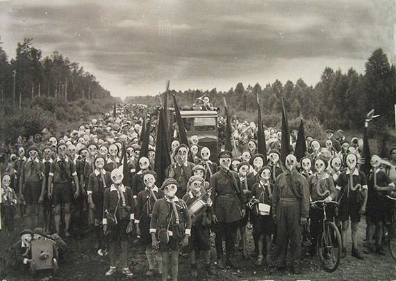 Creepy Photos (22 pics)
