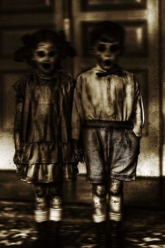 Creepy Photos (22 pics)