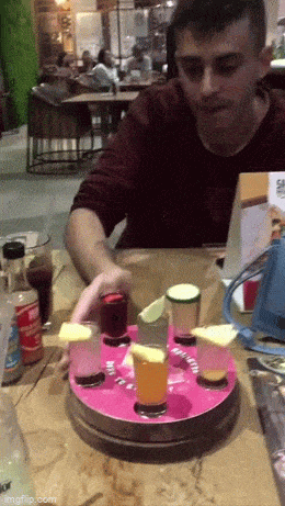 Acid GIFs, May 12 (25 gifs) Acid GIFs, May 12 (25 gifs)