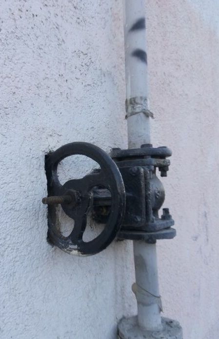 Redneck Repairs (25 pics)