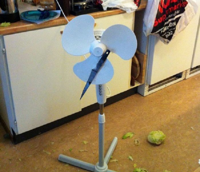 Redneck Repairs (25 pics)