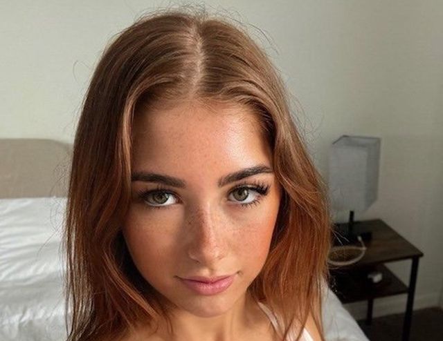 Girls With Freckles (31 pics)